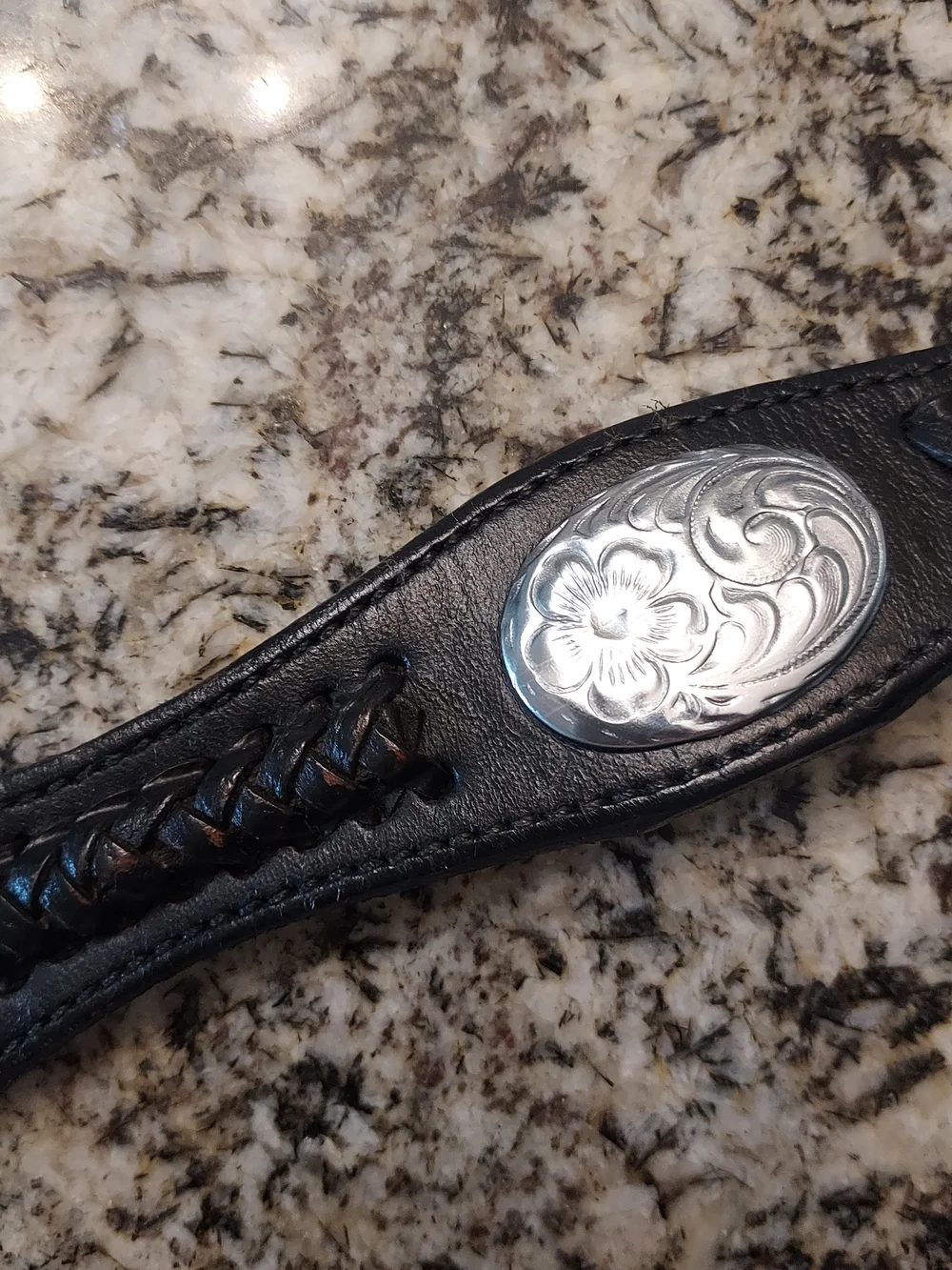 Vtg. J R Palacios Men's Tooled Belt w Intricate Braiding & Silver Conchos. Sz 42